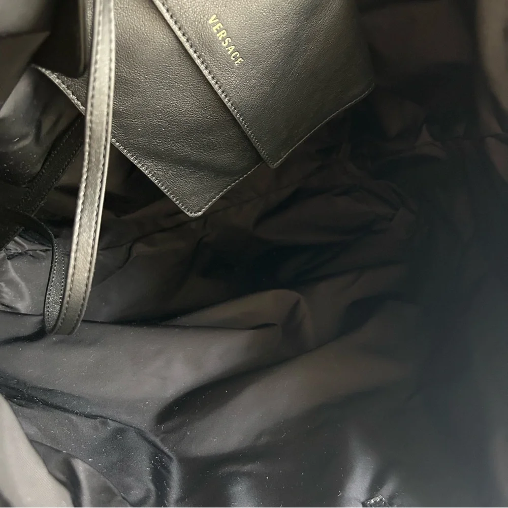 Versace Tote Bag - Picture 8 of 10